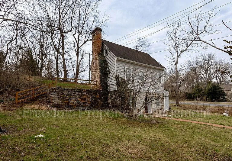 8200 Buckland Mill Rd — Photo 3