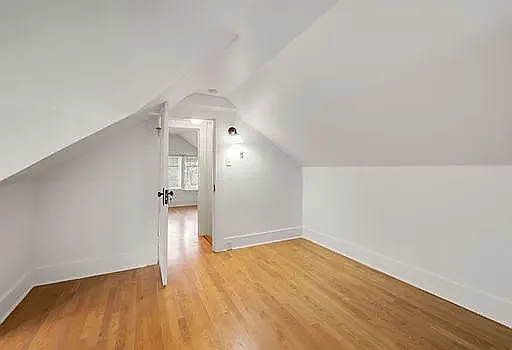 153 Florentia St — Photo 15