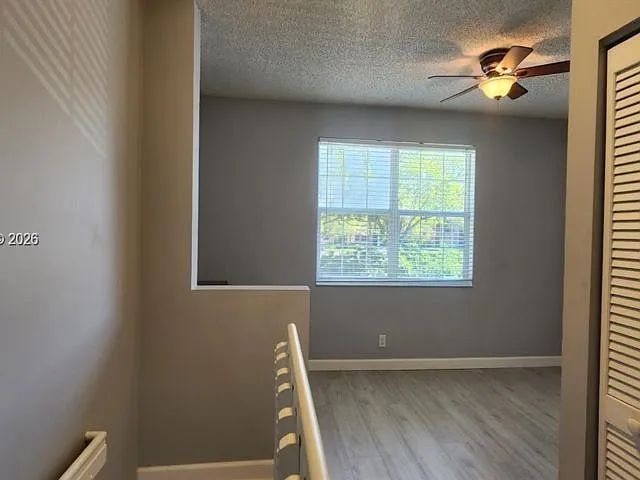1 bed, 1.5 bath, $2,400 — Photo 3