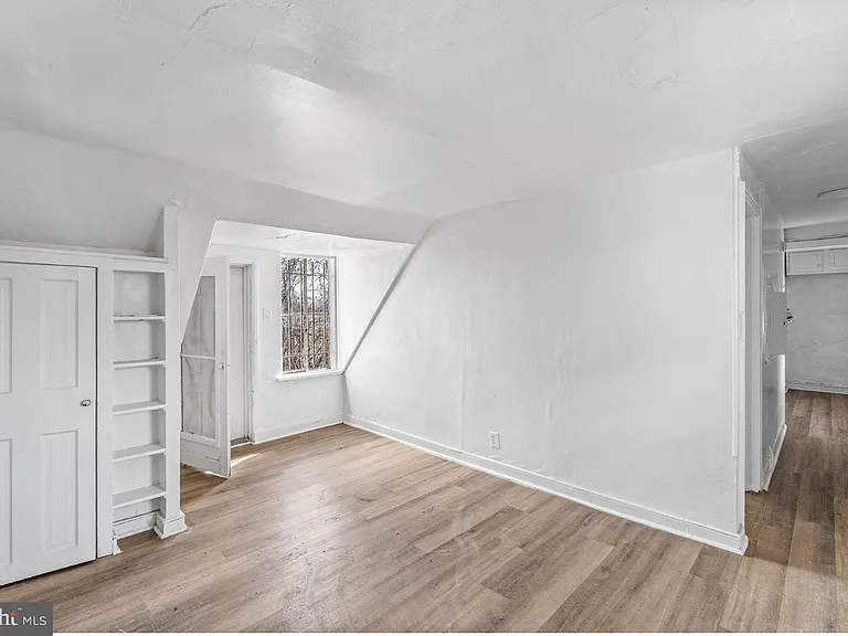 4908 Germantown Ave #8 — Photo 1