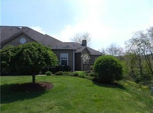 704 Wilshire Cir, Seven Fields, PA 16046