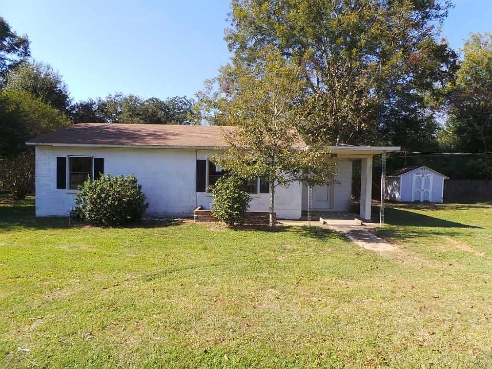 1st image of 8401 Gardenia Cir