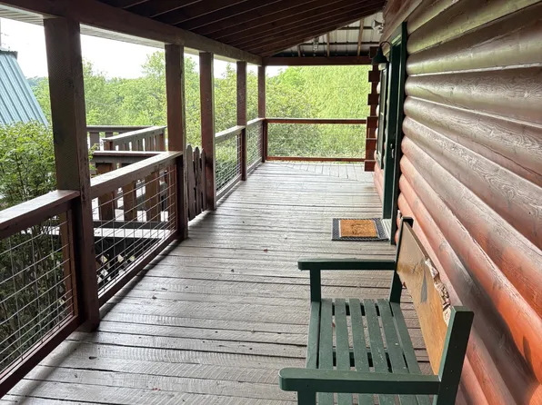 1028 Cook Rd, Liberty, TN 37095