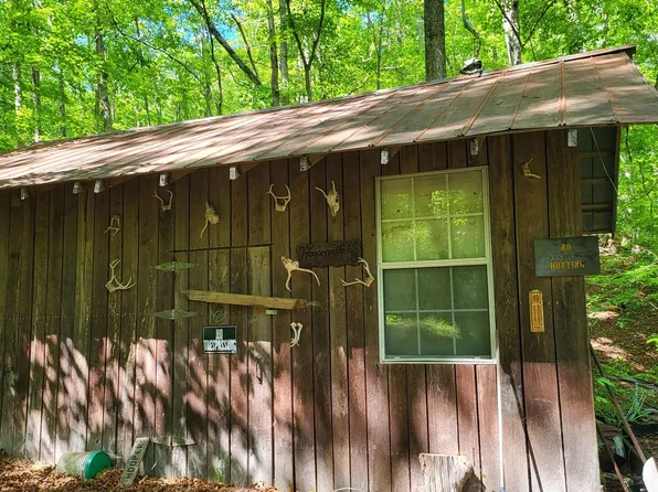 0 Indian Trail Cir, Nunnelly, TN 37137