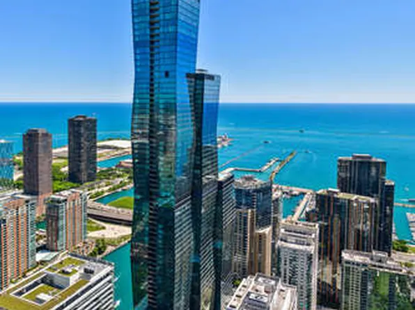 363 E Wacker Dr #6001, Chicago, IL 60601