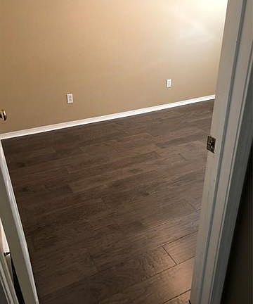 4th image of 9213 E Apple Ln