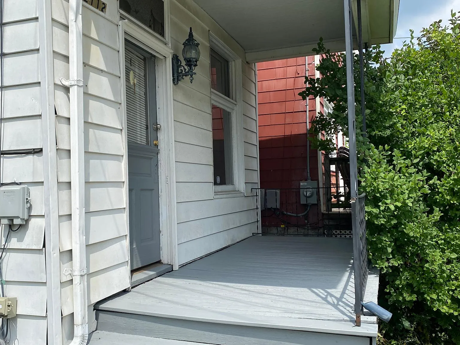 1 bed, 900 sqft, $1,000 — Photo 1