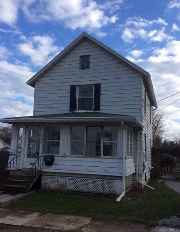 1st image of 217 W 13th St