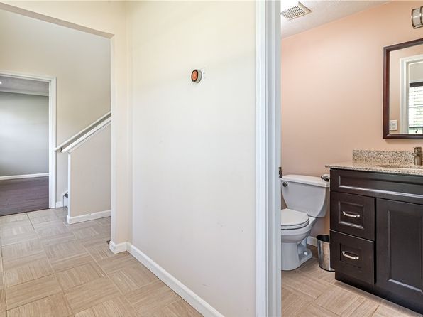 4929 Apple Ridge Dr, Allison Park, PA 15101