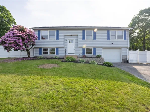 67 Paris Ave, Worcester, MA 01603