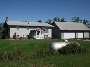 8548 91st St SE, Ellendale, ND 58436