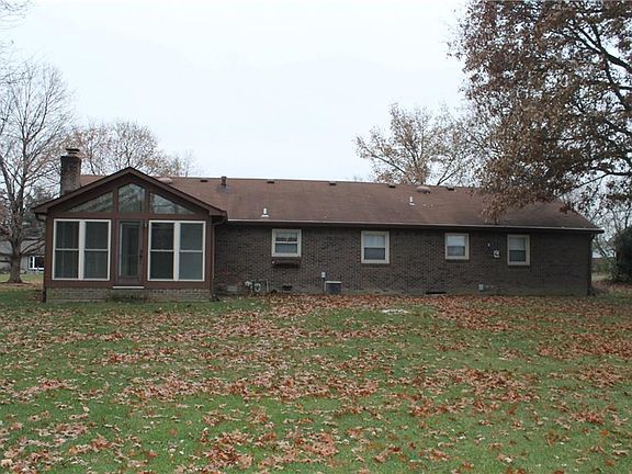 2nd image of 8242 Eaton Ct