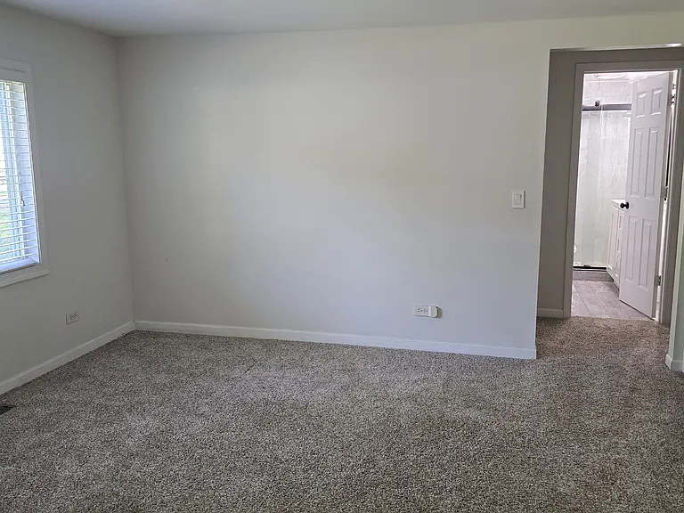 231 Oakdale Ave — Photo 11
