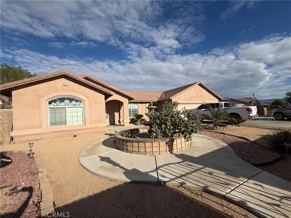 17071 Tokata Rd, Apple Valley, CA 92307