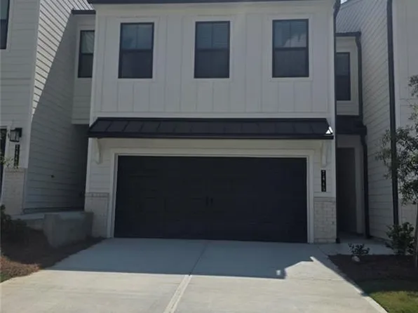 7445 Quinn Pl #138, Flowery Branch, GA 30542