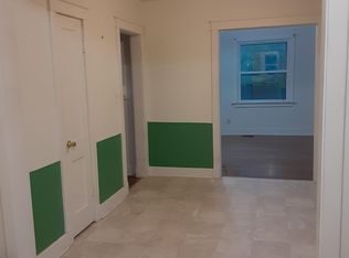 318 Brunswick Ave, Emporia, VA 23847