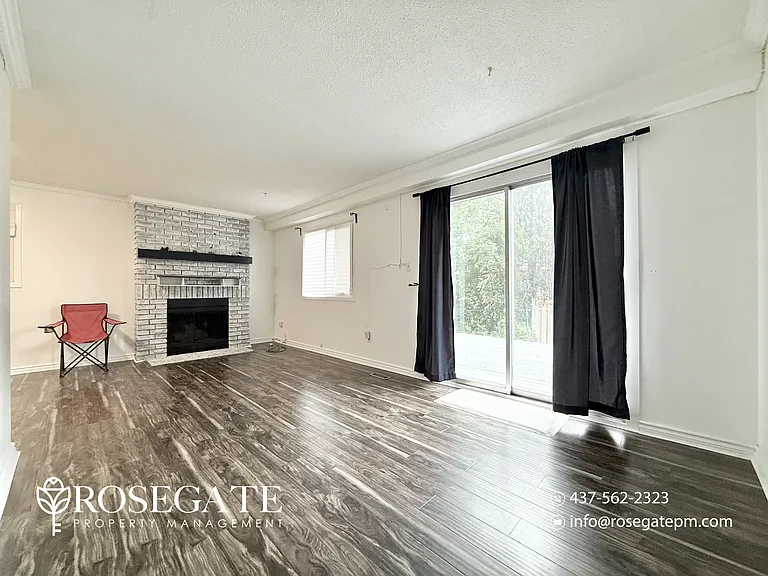 109 Rotary Dr — Photo 5
