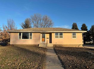 2004 Grand Ave, Emmetsburg, IA 50536
