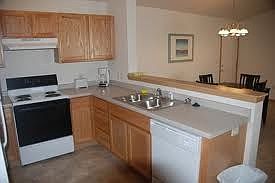 4th image of 257 E River Dr APT 10
