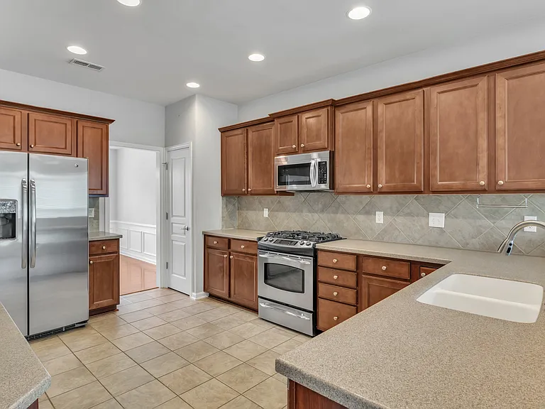 353 Euphoria Cir — Photo 18