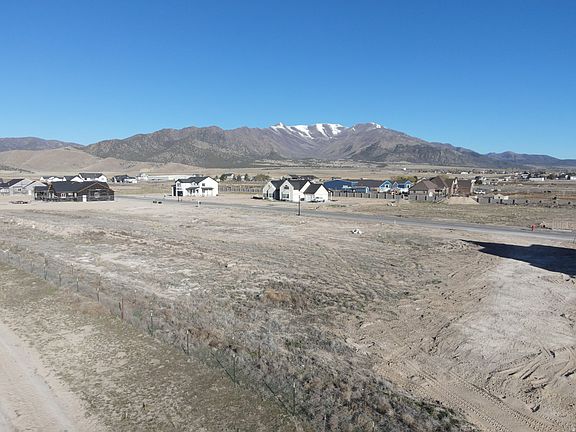 2nd image of 2805 Browns Meadow Rd