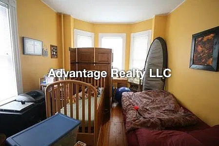 Rockwell St — Photo 20