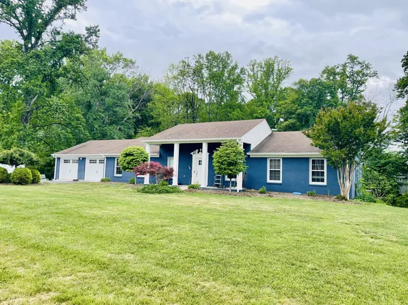 190 Westridge Cir, Lynchburg, VA 24502