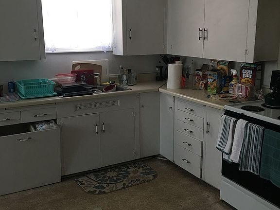 5th image of 315 E Flint St APT C