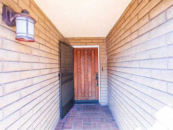 4th image of 2271 W 237th St