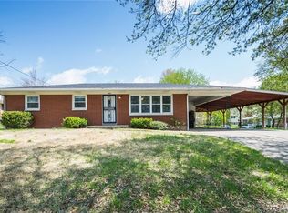 4002 Klerner Ln, New Albany, IN