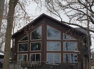 25878 Lake Rd, Saint Cloud, MN 56301