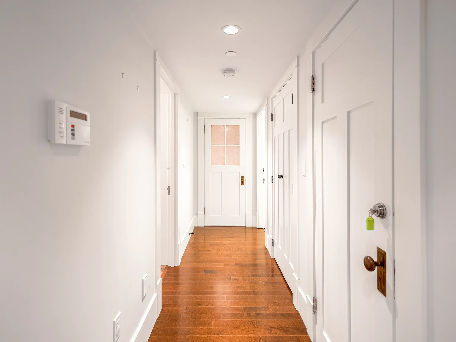 1 bed, 650 sqft, $1,690 — Photo 4