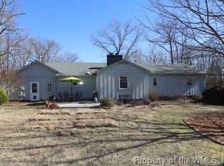 121 Holly Rd, Williamsburg, VA 23185