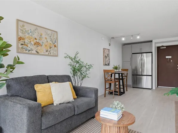 1655 Makaloa St APT 406, Honolulu, HI 96814
