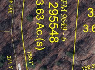 Daniella Ct, Rhinebeck, NY 12572