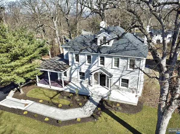 152 Murray Hill Blvd, Berkeley Heights, NJ 07922