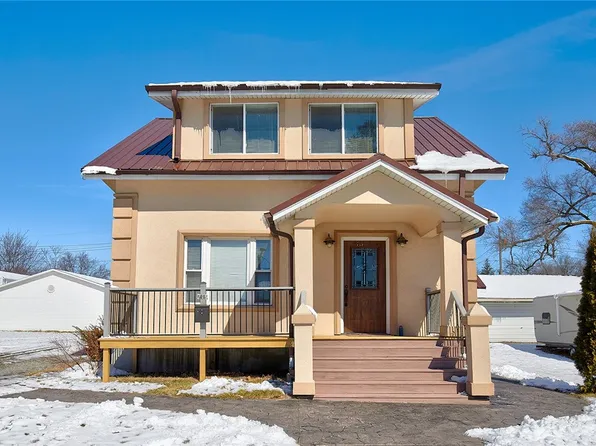 719 Auburn Ave, Chariton, IA 50049