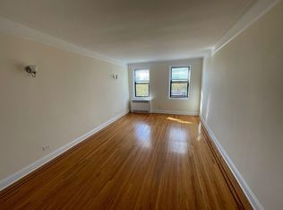 3635 167th St APT 1K, Flushing, NY 11358
