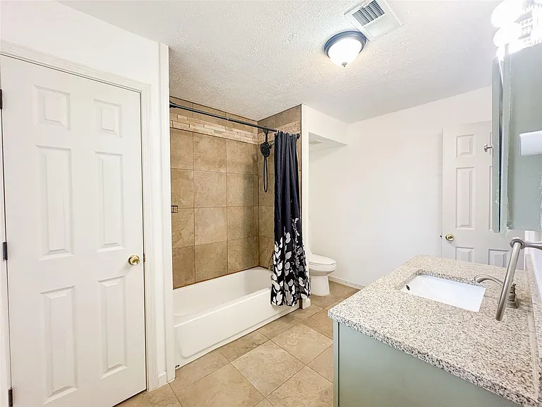 4904 Meadow Lark Ln — Photo 15