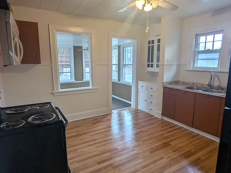 3943 King Pl #2 — Photo 22
