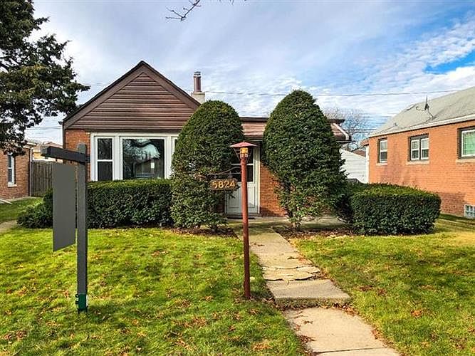 1st image of 5824 N Oriole Ave
