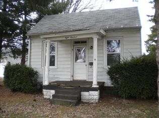 800 W Railroad St, Jacksonville, IL 62650