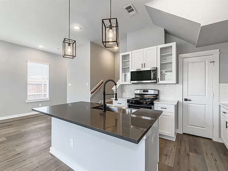 8475 Berry Brush Ln — Photo 5