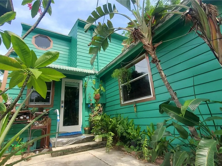 215 N Palmway — Photo 24