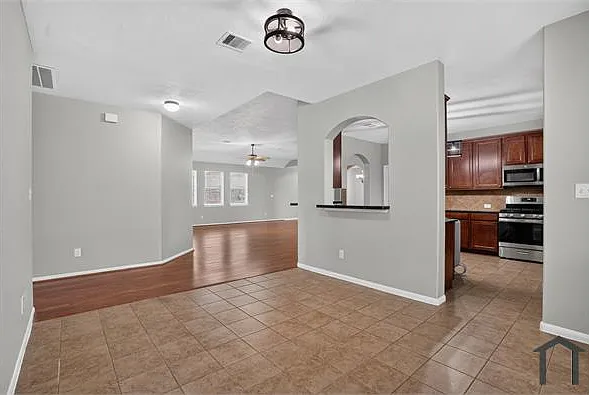 15011 Sun Glaze Dr — Photo 25