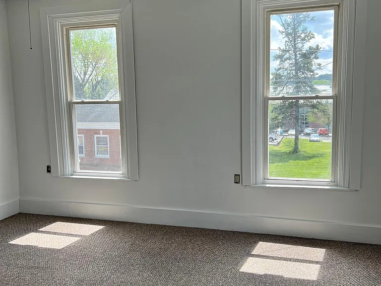 326 Hellam St #2F — Photo 1