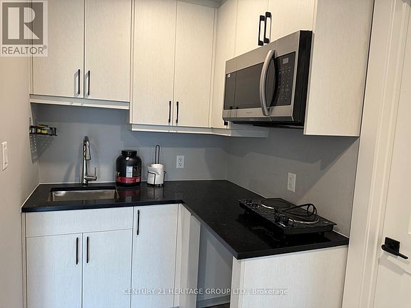3rd image of 3557 Colonel Talbot Rd #3