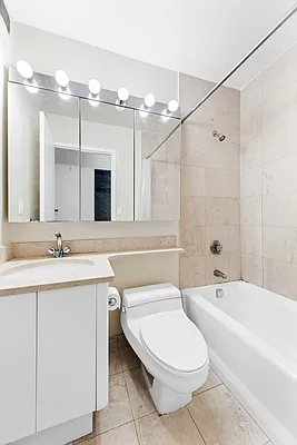 Rented by Douglas Elliman | media 15