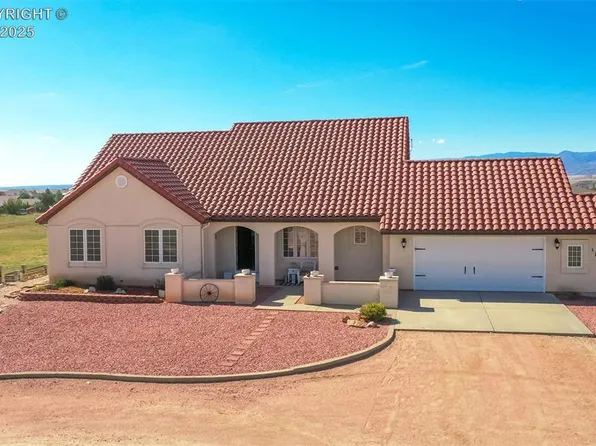 116 Top Notch Trl, Penrose, CO 81240