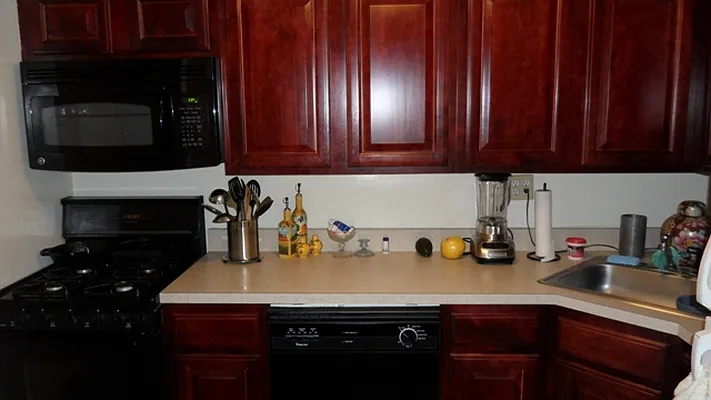 Rented by City Connections Realty | media 33